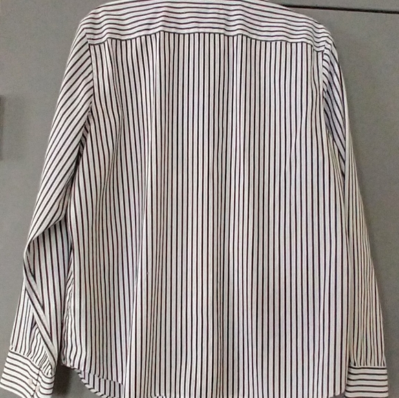 Chaps Classics White with Black stripes button down - Picture 4 of 5